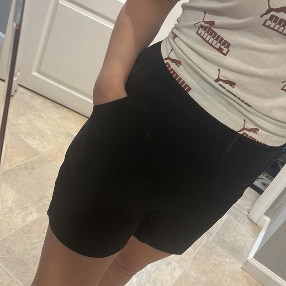 High waisted shorts - Picture 5 of 6